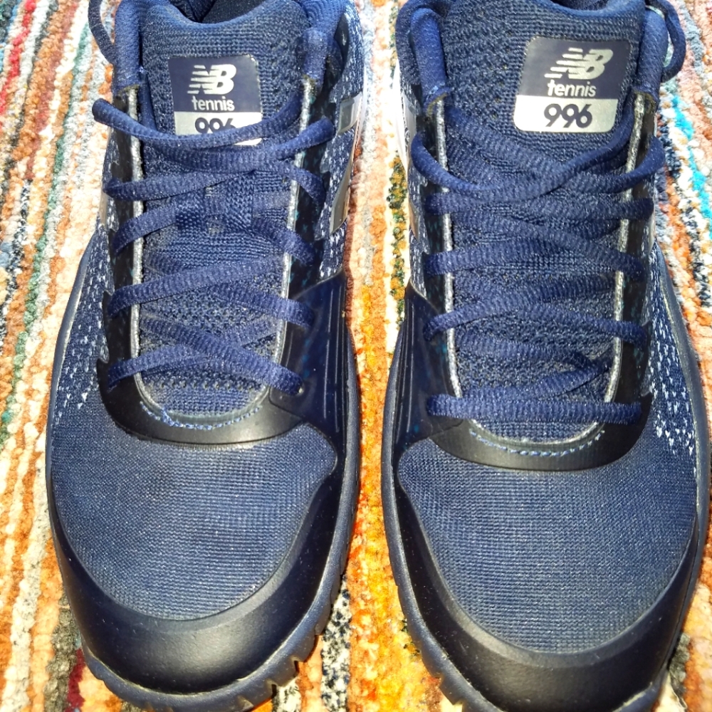 Women's New Balance tennis shoes size 10 and 1/2